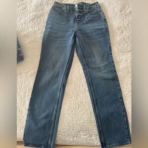 Good American medium blue denim jeans